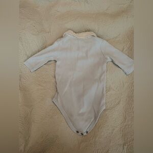 Soft Light Blue Long-Sleeve Baby Bodysuit with Collar